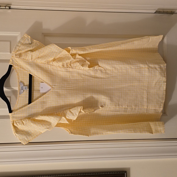 CROFT & BARROW WOMENS YELOW & WHITE GINGHAM TOP WITH RUFFLED SLEEVES SIZE LARGE - Picture 2 of 16